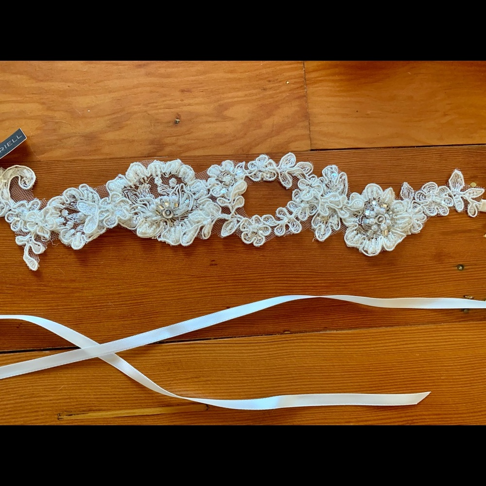 Ivory bridal hair piece
